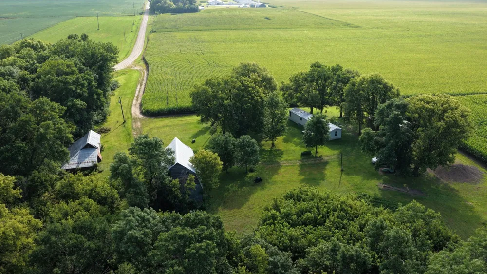 13603 105th Avenue SE Lake Lillian, MN 56253