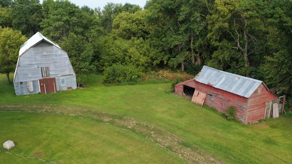 13603 105th Avenue SE Lake Lillian, MN 56253