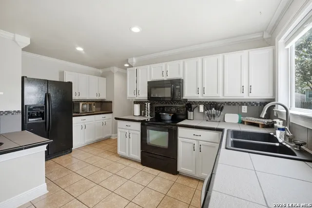 16523 AMBERLY CT Selma, TX 78154