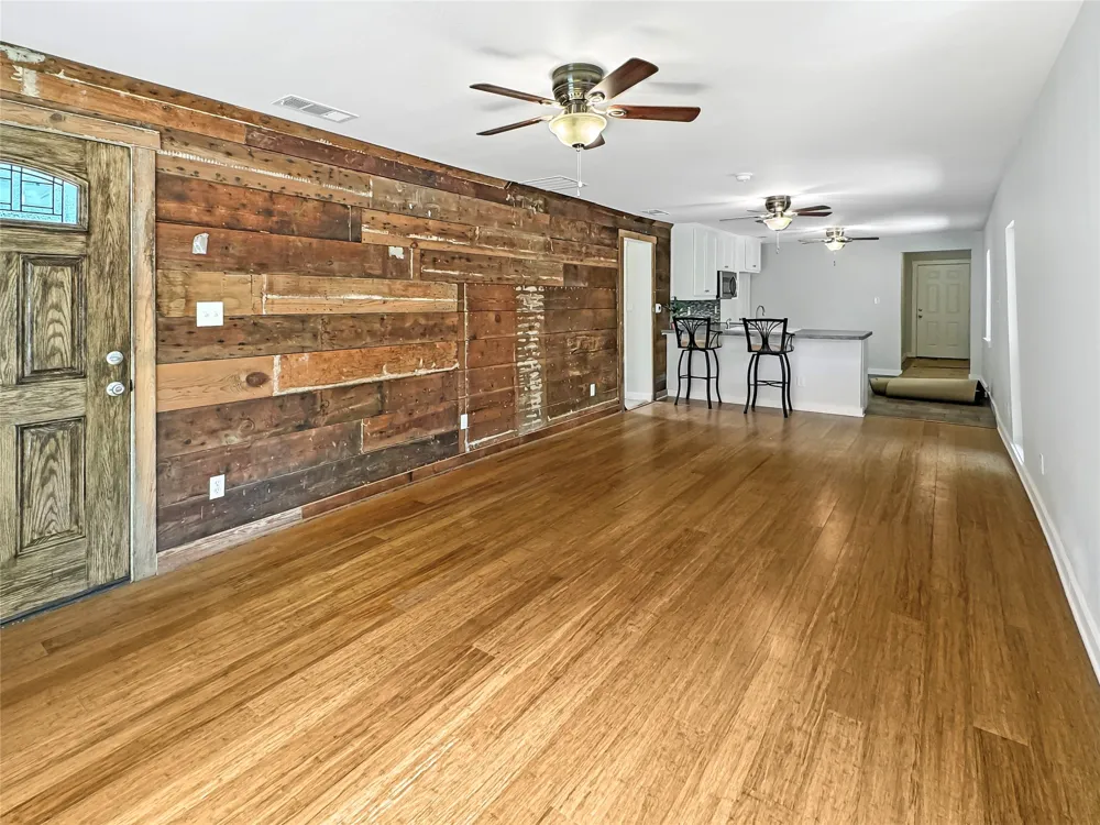 825 W Nelson Street Denison, TX 75020