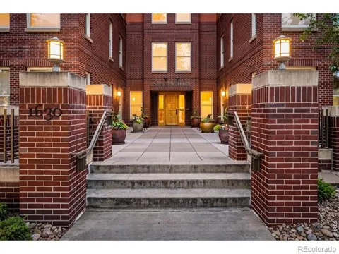 1630 Clarkson Street #302