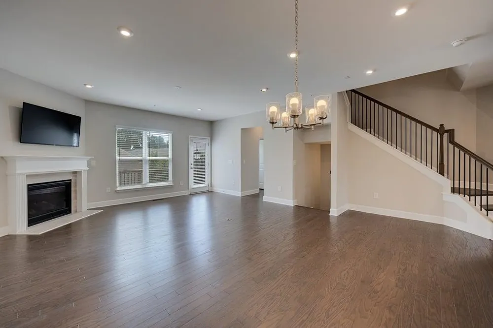 327 Hudson Way Woodstock, GA 30189