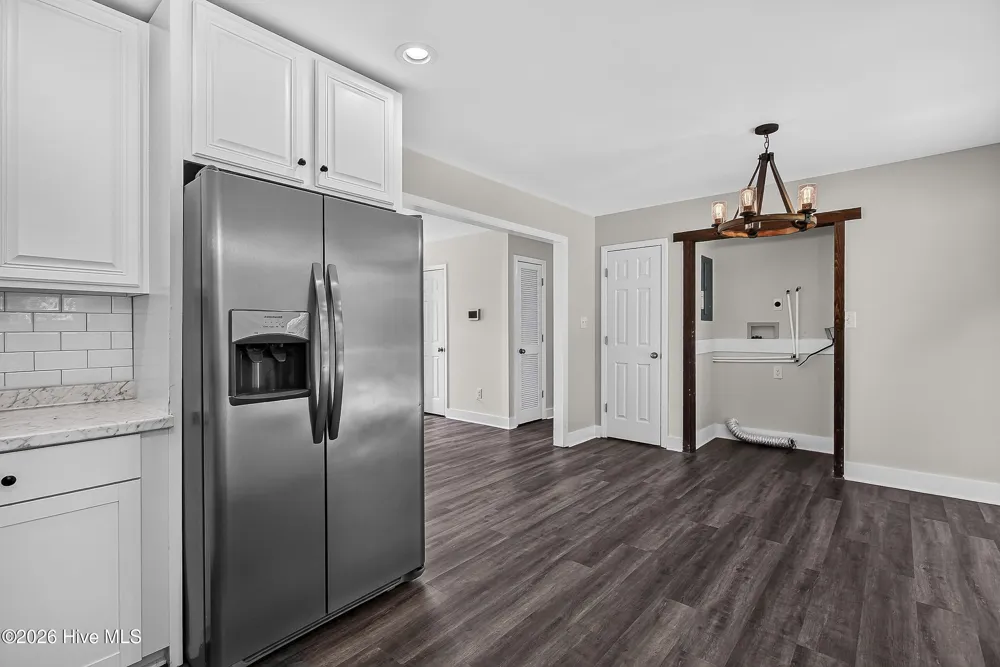 912 Laurel Lane Jacksonville, NC 28546