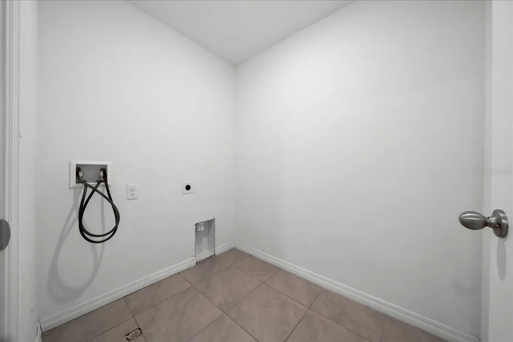 745 SE 66TH TERRACE ocala, FL 34472