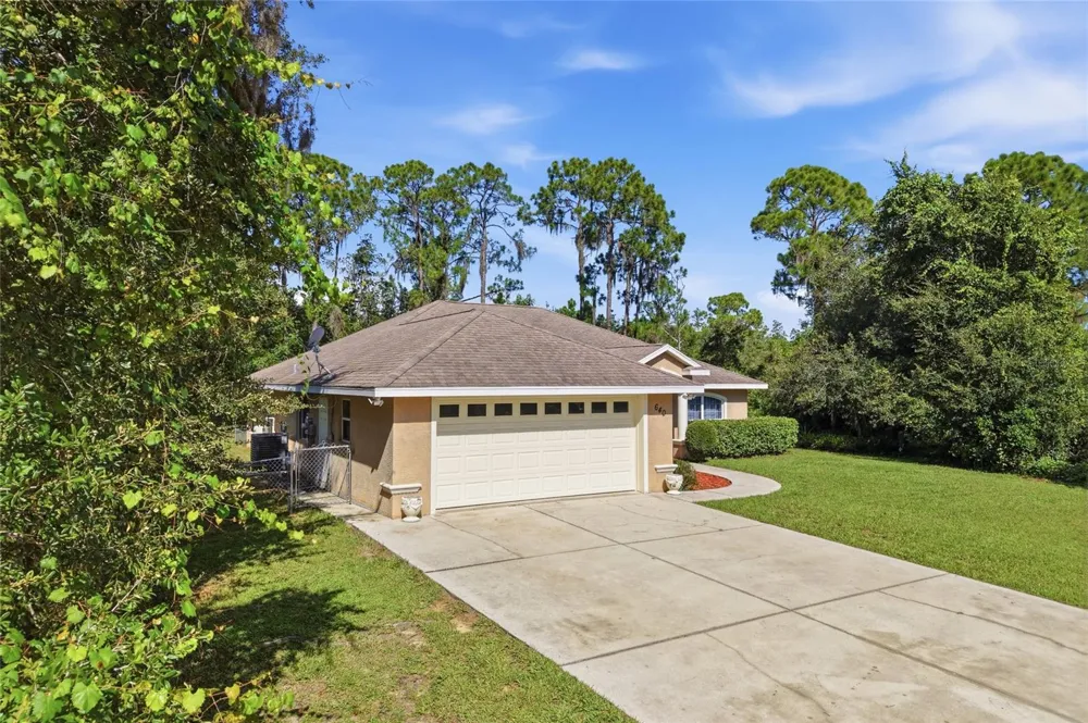 640 HIGHLANDS LAKE DRIVE Lake Placid, FL 33852