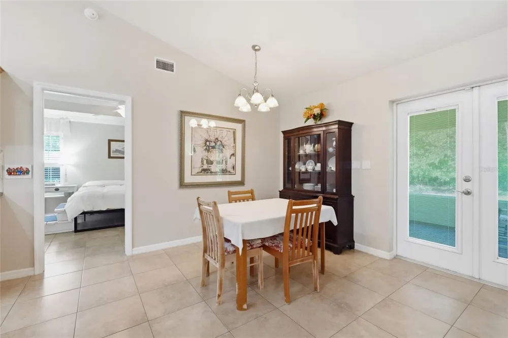 640 HIGHLANDS LAKE DRIVE Lake Placid, FL 33852