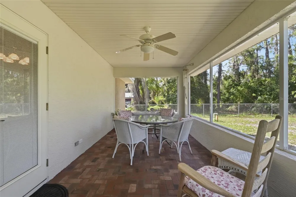 640 HIGHLANDS LAKE DRIVE Lake Placid, FL 33852