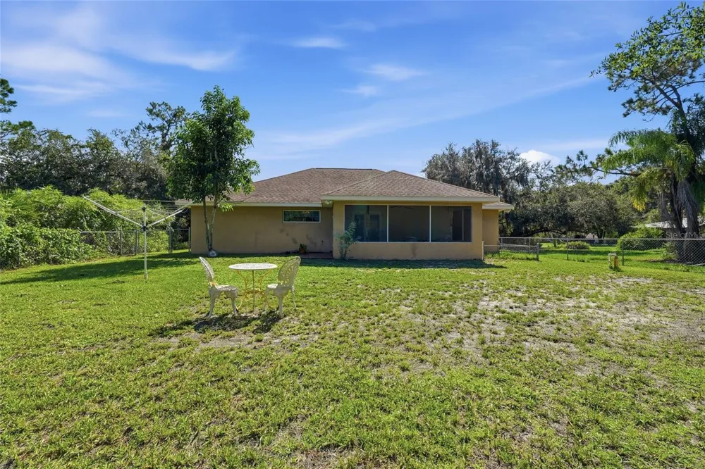 640 HIGHLANDS LAKE DRIVE Lake Placid, FL 33852