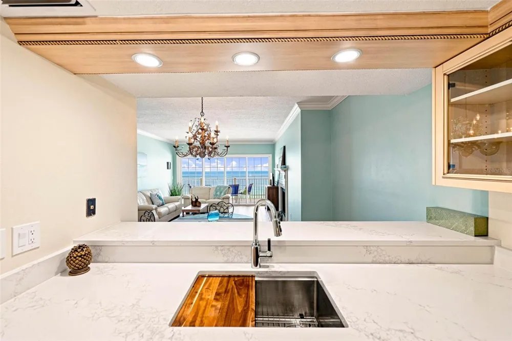 1586 GULF BOULEVARD #2502 Clearwater, FL 33767
