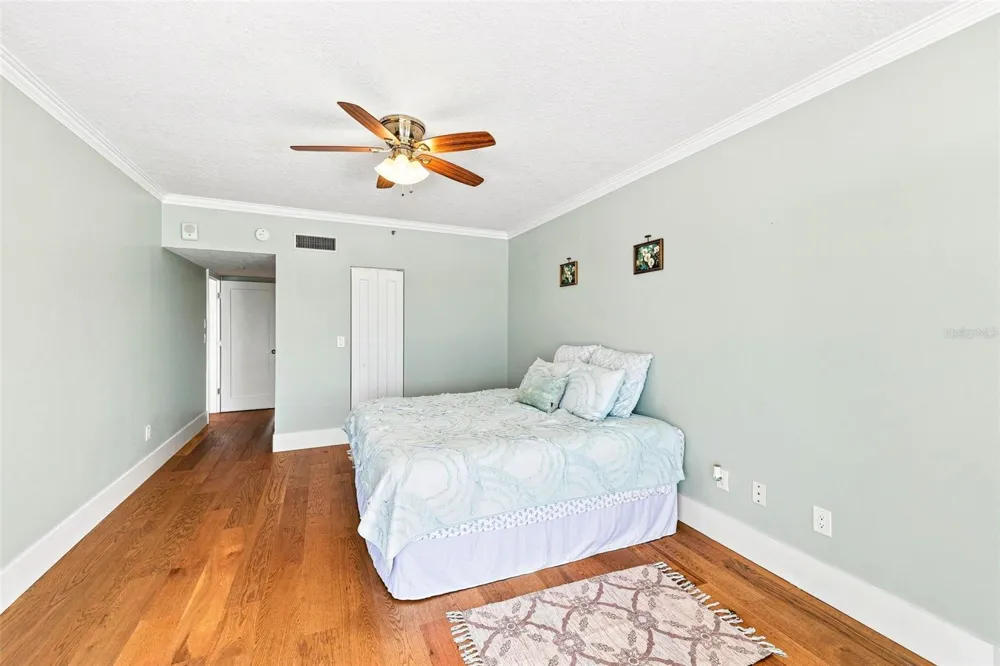 1586 GULF BOULEVARD #2502 Clearwater, FL 33767