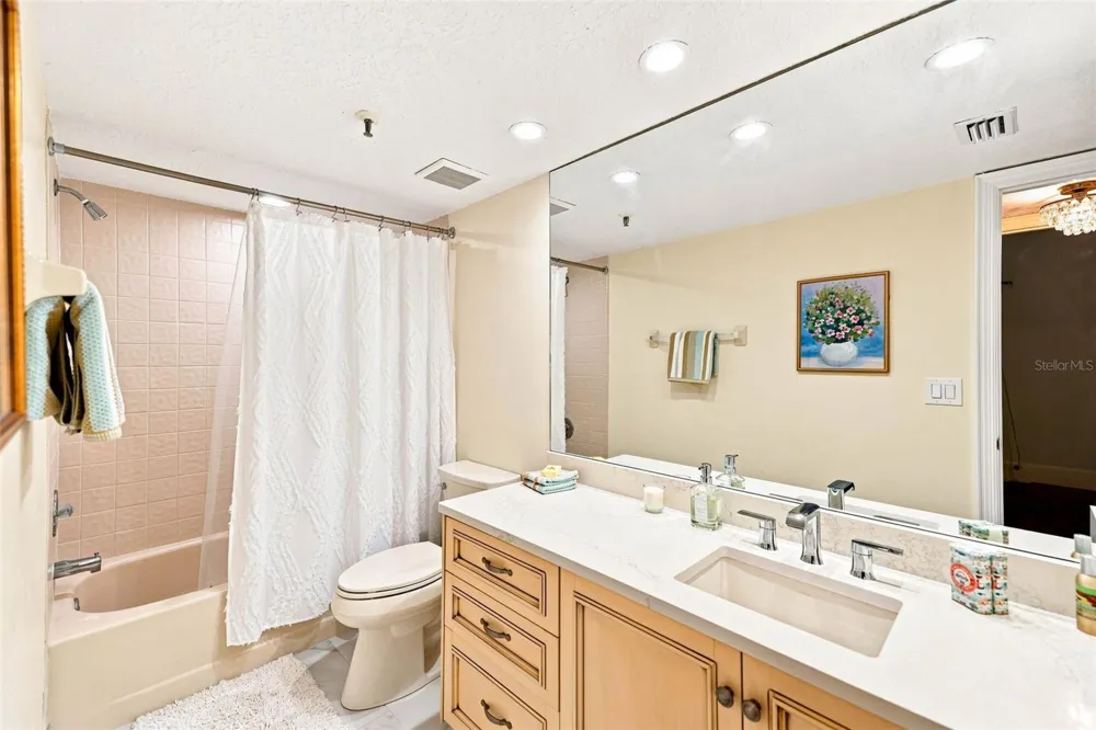 1586 GULF BOULEVARD #2502 Clearwater, FL 33767