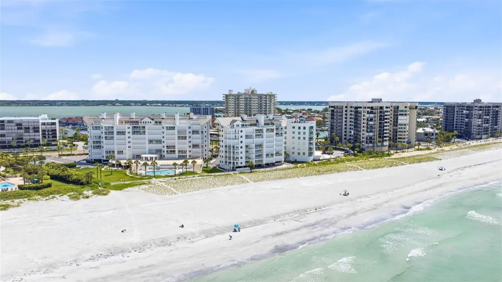 1586 GULF BOULEVARD #2502 Clearwater, FL 33767