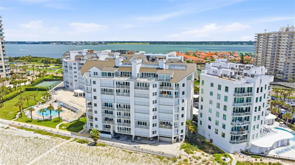 1586 GULF BOULEVARD #2502 Clearwater, FL 33767