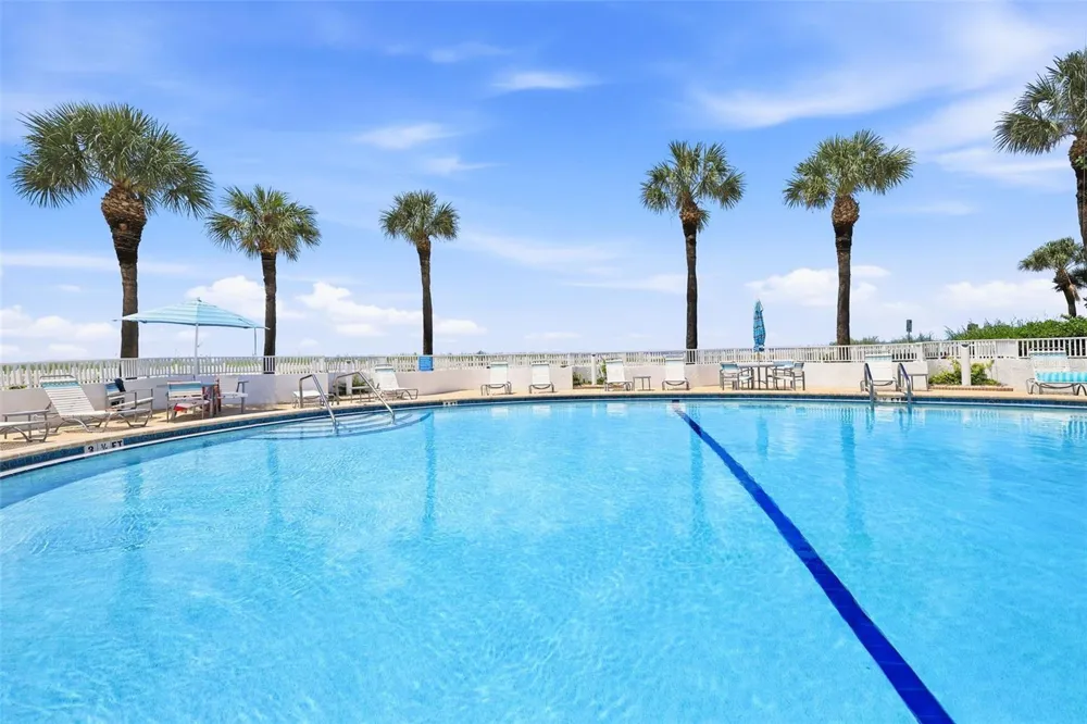 1586 GULF BOULEVARD #2502 Clearwater, FL 33767