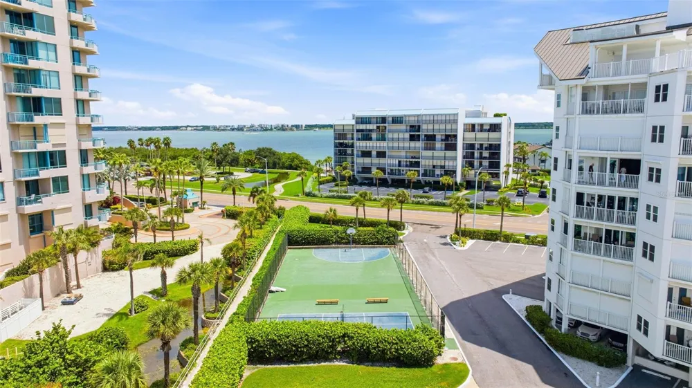 1586 GULF BOULEVARD #2502 Clearwater, FL 33767