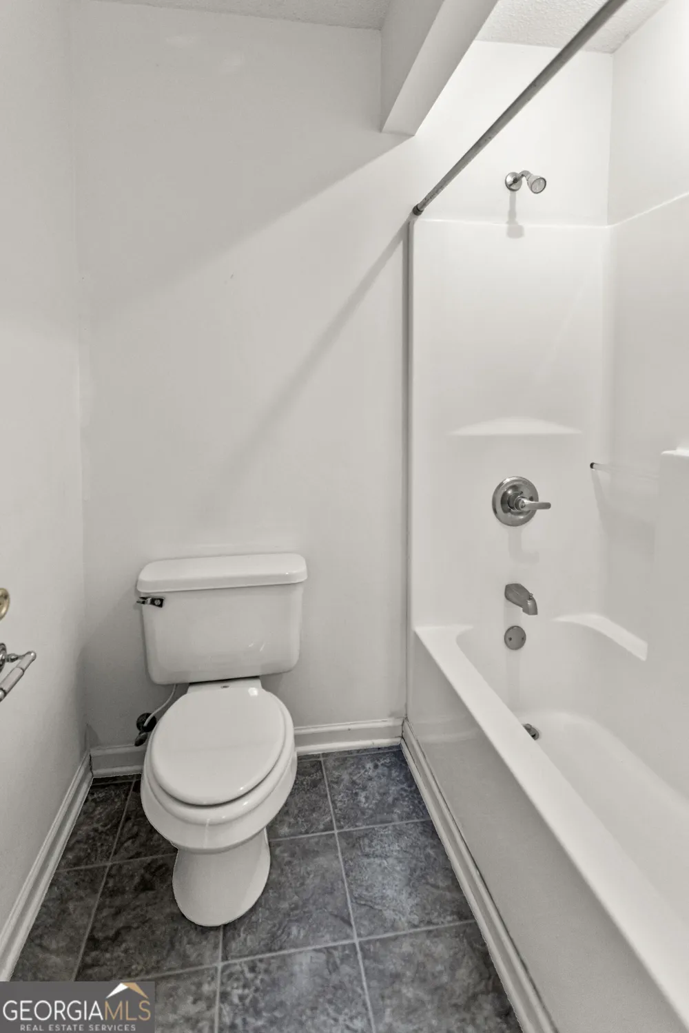 2131 Alexis DR Claxton, GA 30417
