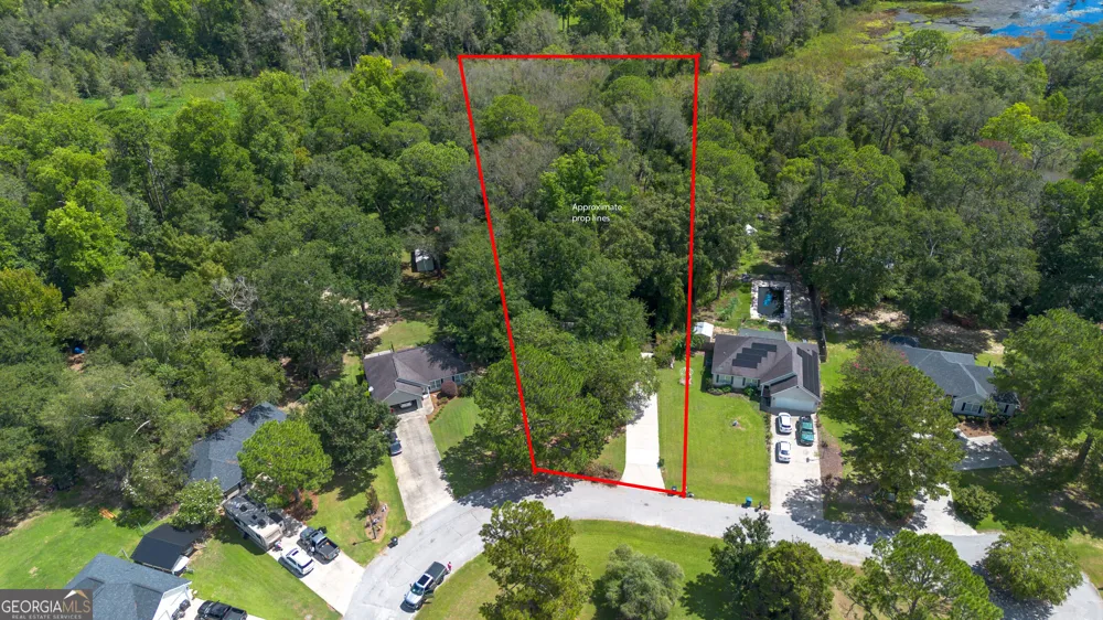 2131 Alexis DR Claxton, GA 30417