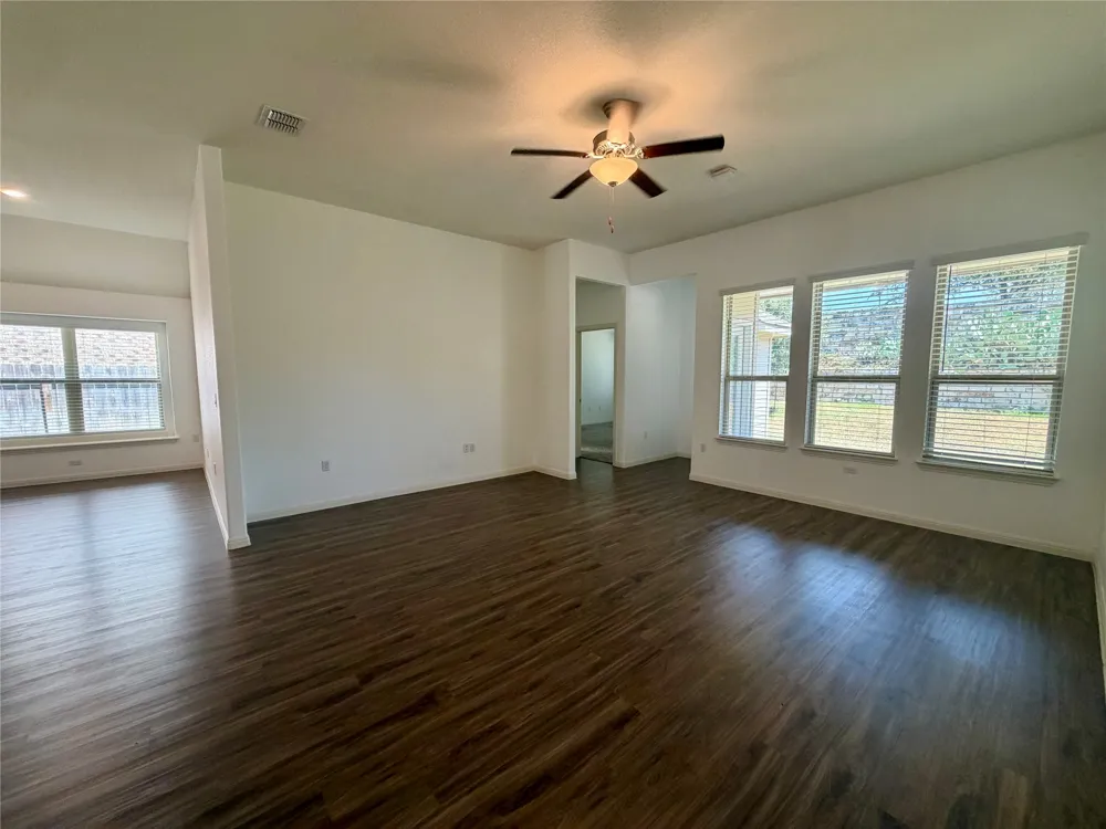716 Allende Bend Austin, TX 78748