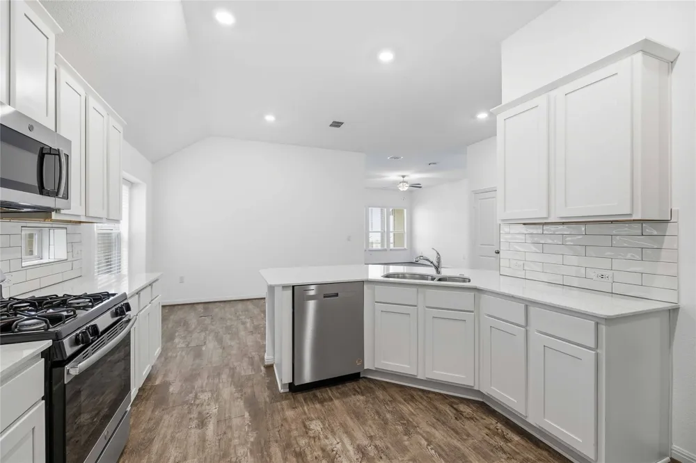 707 Allende Bend Austin, TX 78748