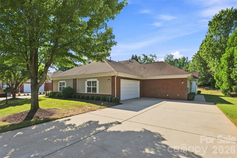 3225 Abbey Walk Lane Matthews, NC 28105
