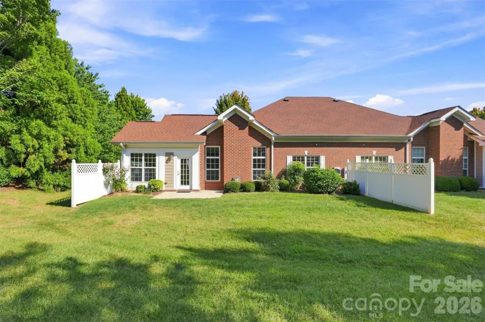 3225 Abbey Walk Lane Matthews, NC 28105