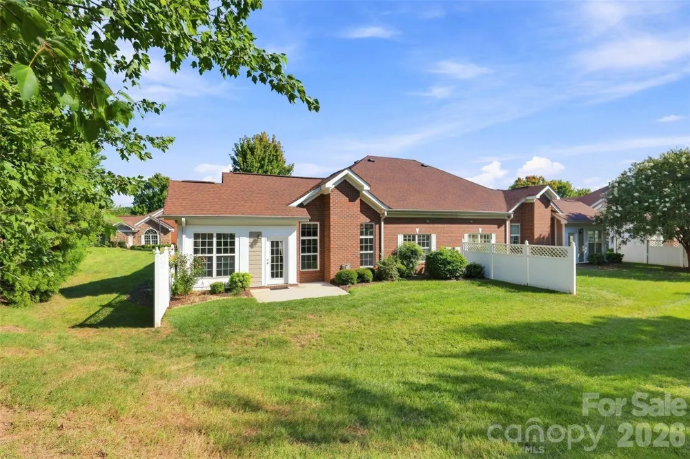 3225 Abbey Walk Lane Matthews, NC 28105