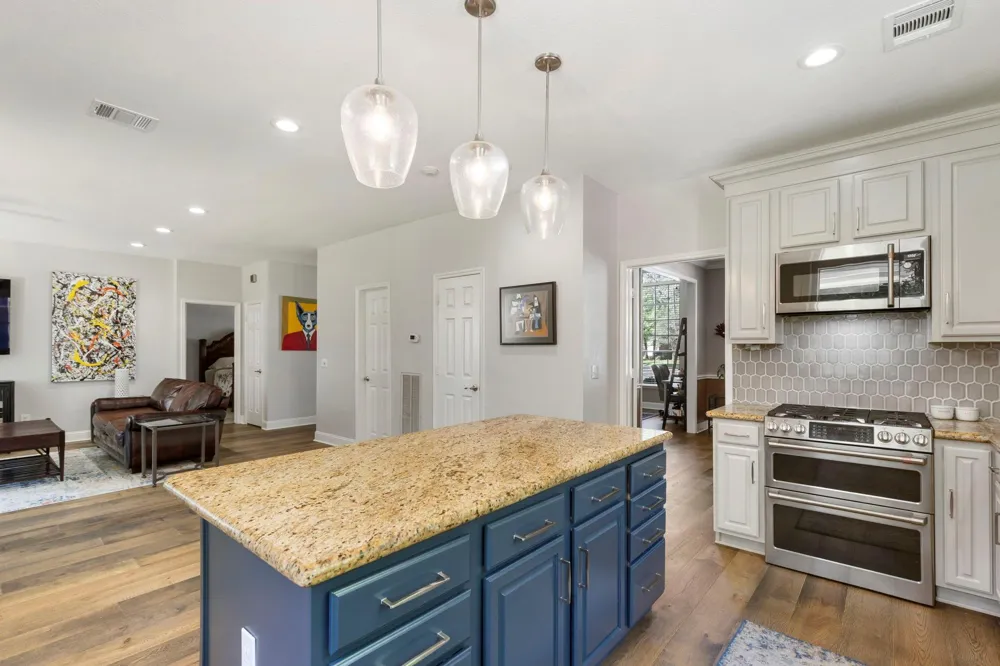 98 W Night Heron Place The Woodlands, TX 77382