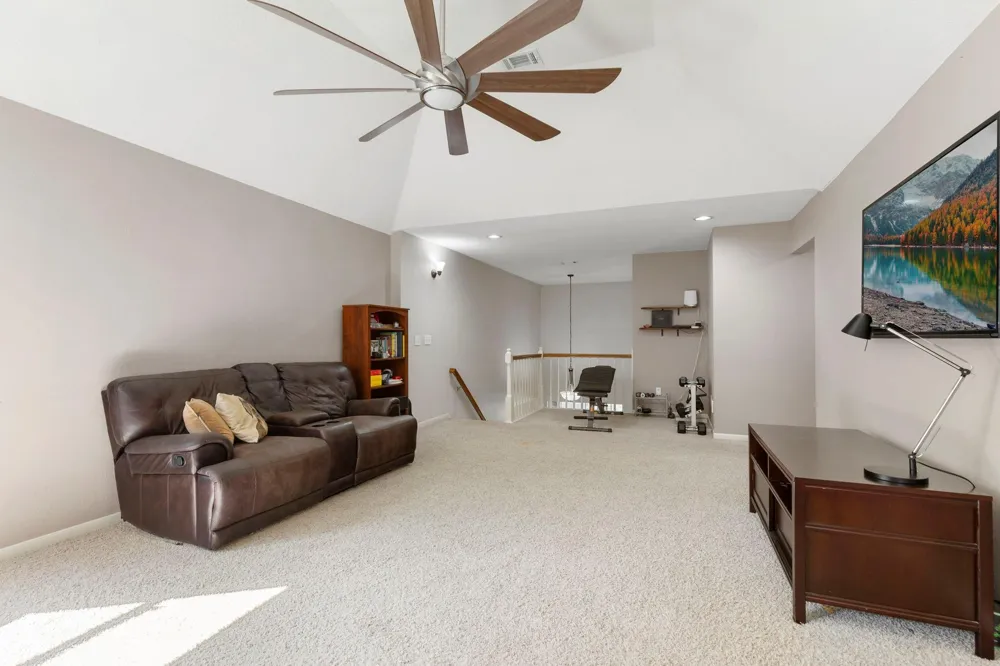 98 W Night Heron Place The Woodlands, TX 77382