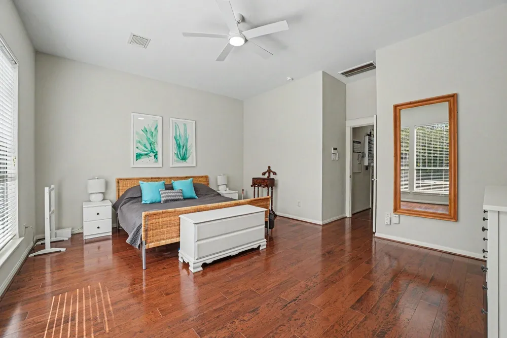 62 W Tapestry Park Circle The Woodlands, TX 77381