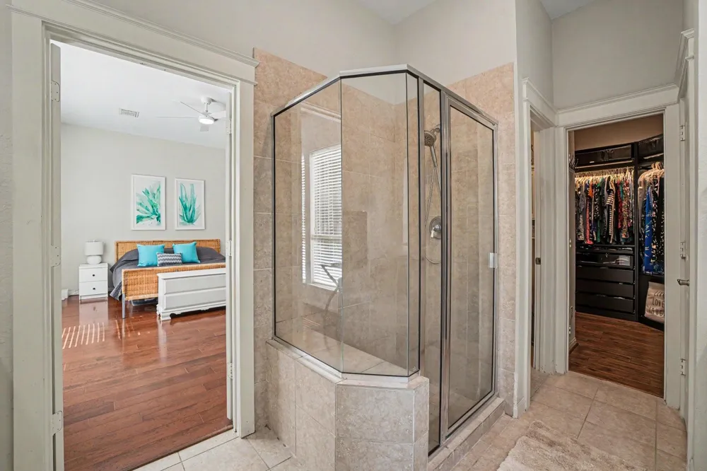 62 W Tapestry Park Circle The Woodlands, TX 77381