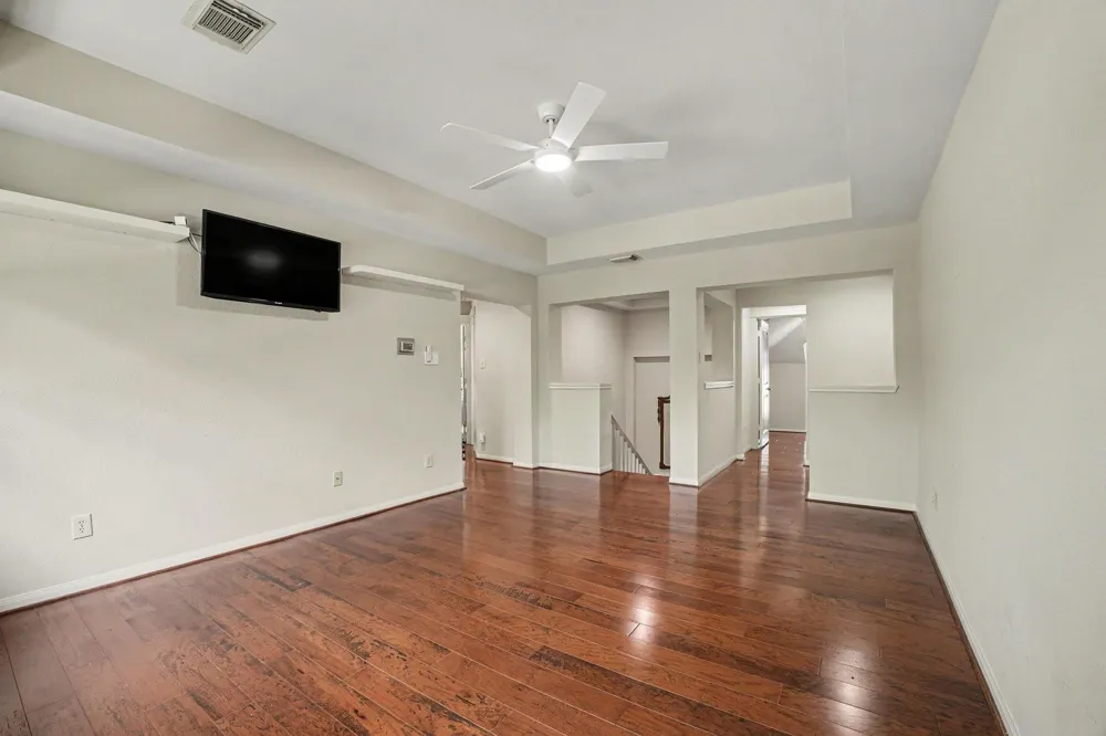 62 W Tapestry Park Circle The Woodlands, TX 77381