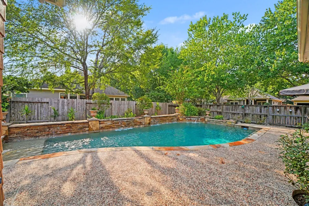 62 W Tapestry Park Circle The Woodlands, TX 77381