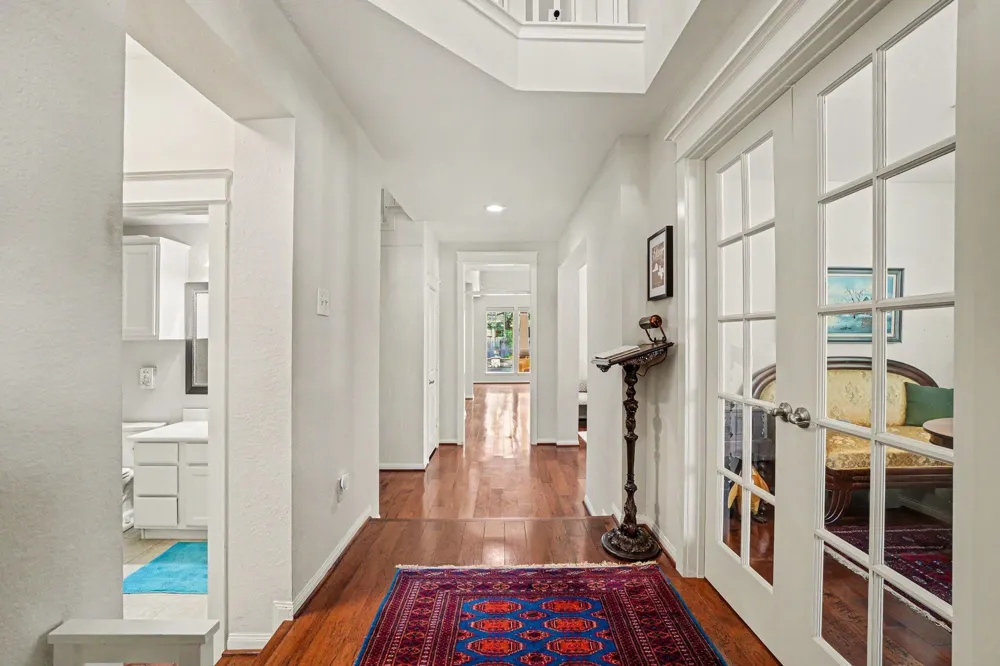 62 W Tapestry Park Circle The Woodlands, TX 77381