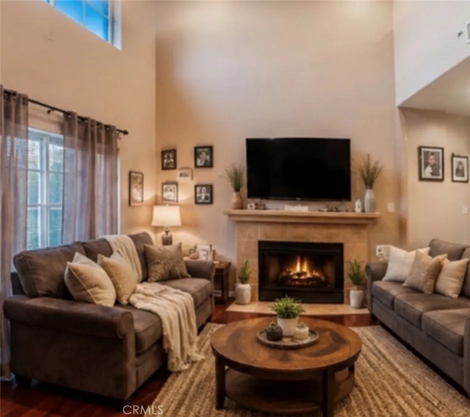 1709 Heritage Way Covina, CA 91724