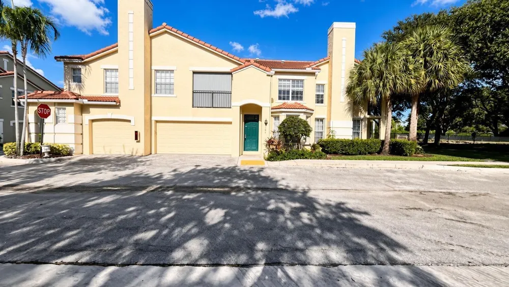 106 Belmont Place Boynton Beach, FL 33436