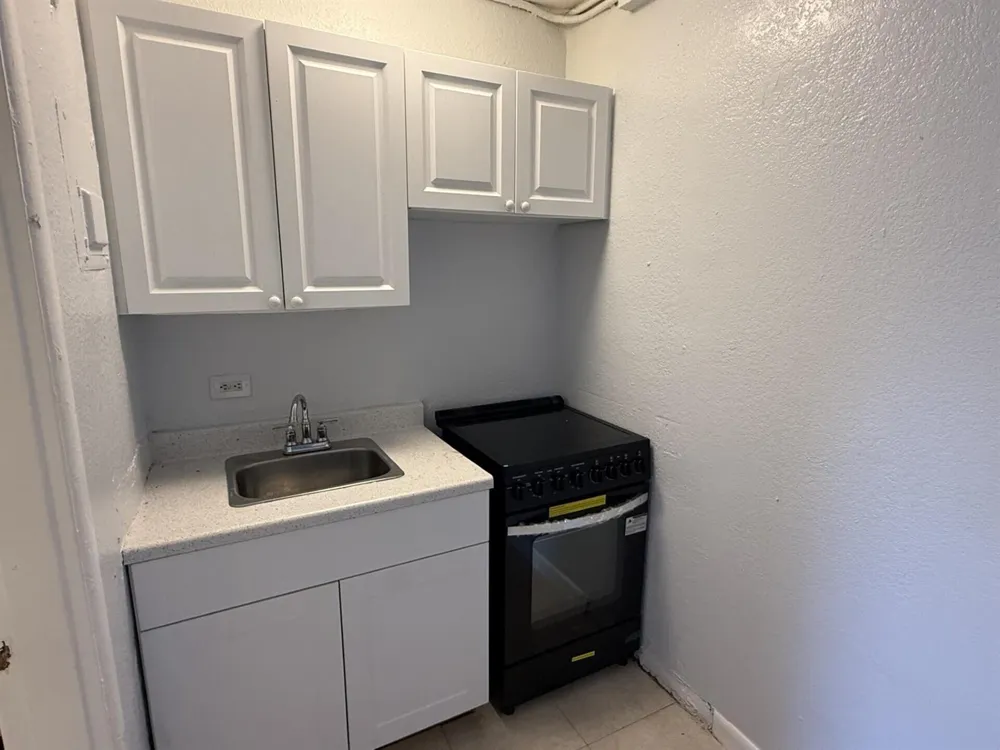 3300 Broadway #7 West Palm Beach, FL 33407