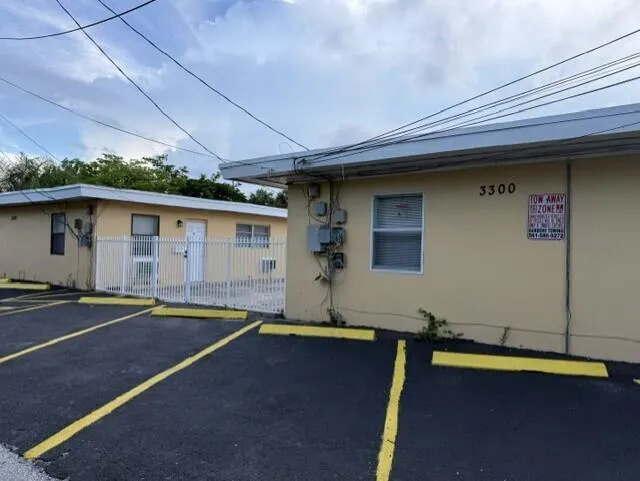 3300 Broadway #7 West Palm Beach, FL 33407