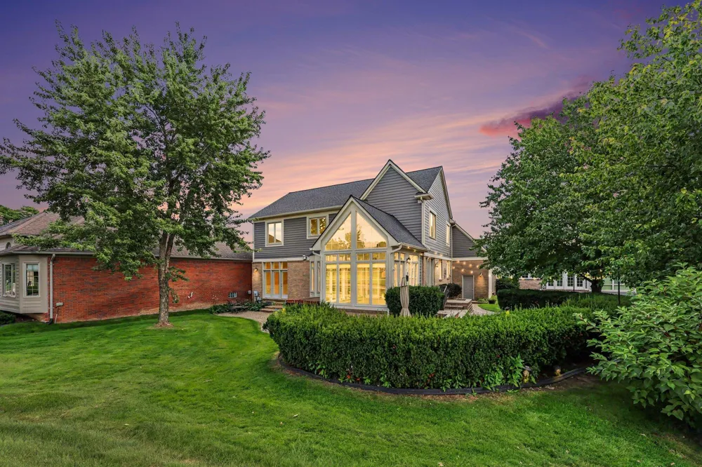 59807 Glacier Ridge Washington, MI 48094