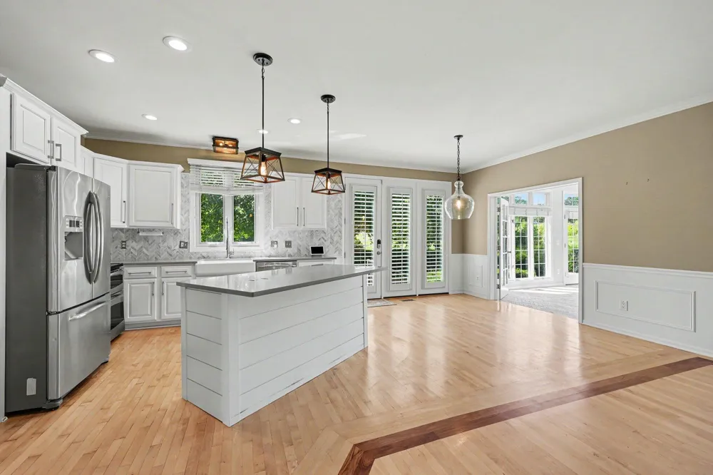 59807 Glacier Ridge Washington, MI 48094