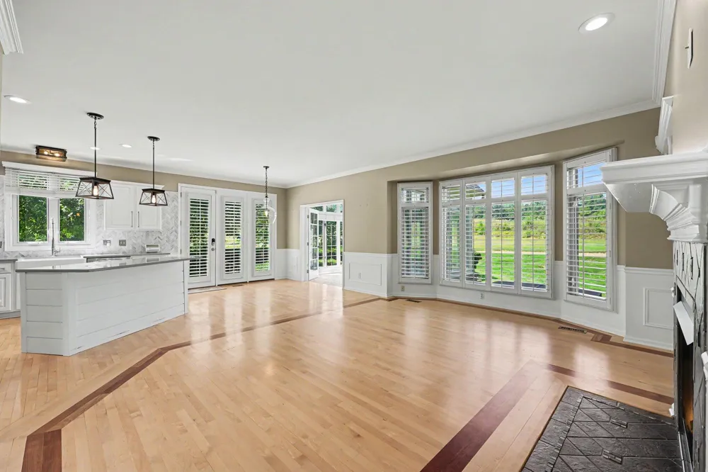 59807 Glacier Ridge Washington, MI 48094