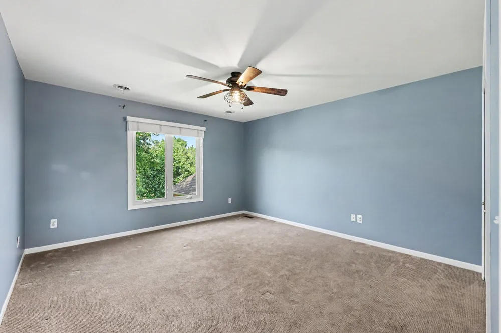 59807 Glacier Ridge Washington, MI 48094