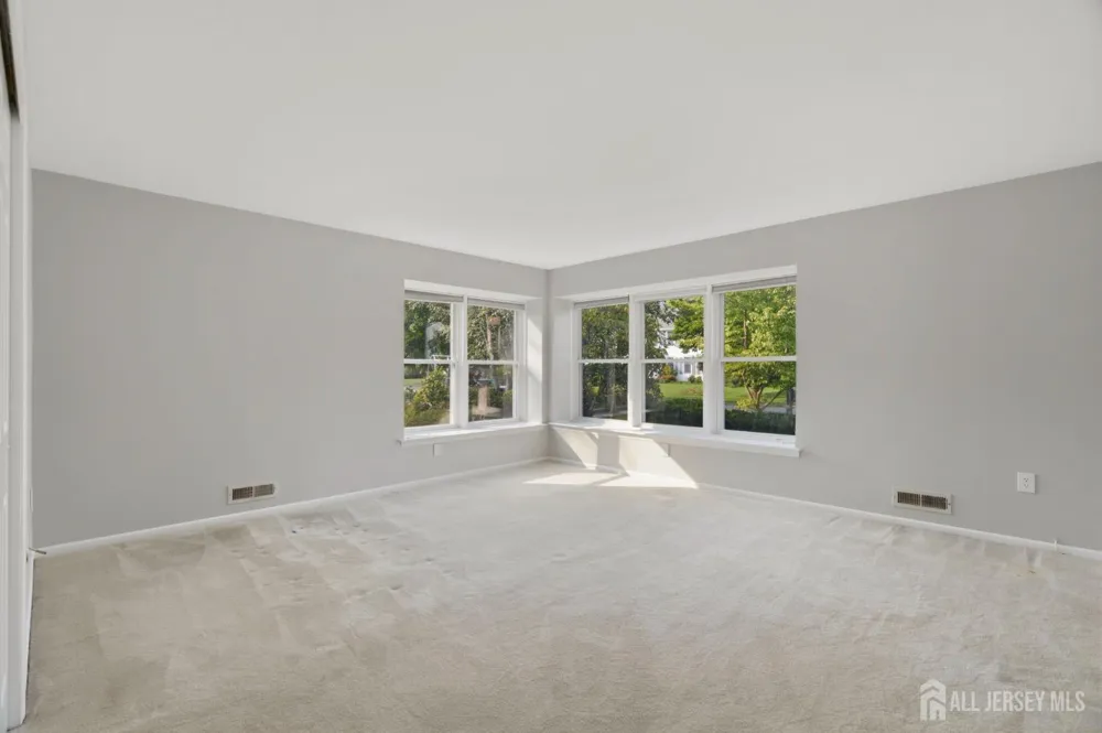 20 Franklin Drive Plainsboro, NJ 08536