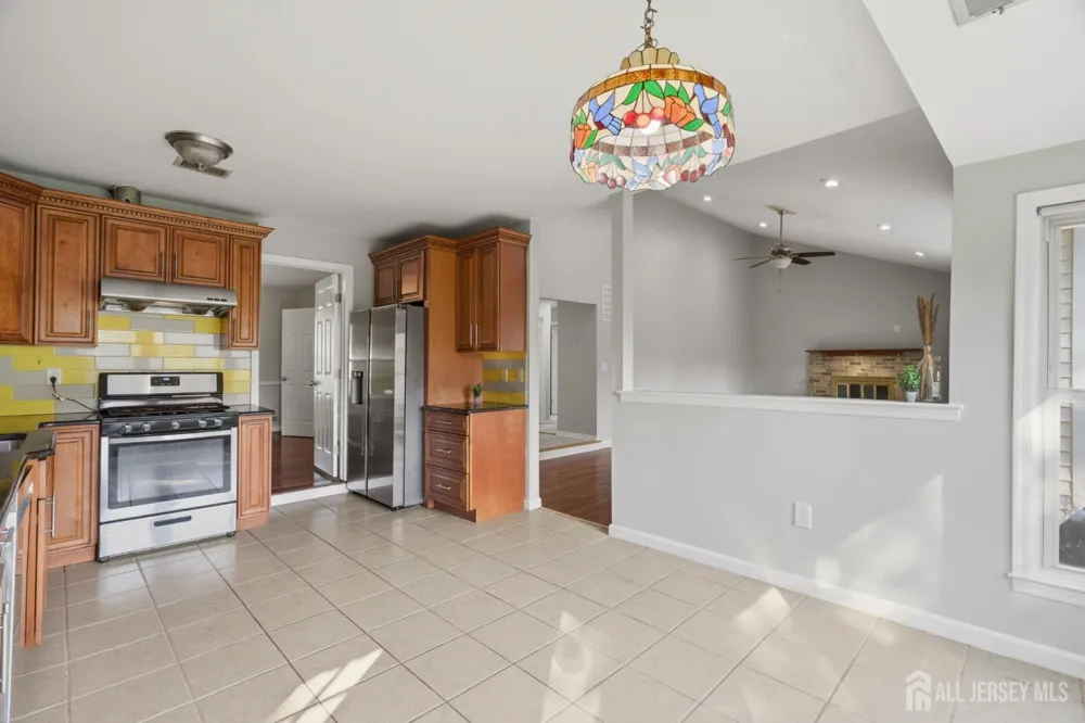 20 Franklin Drive Plainsboro, NJ 08536