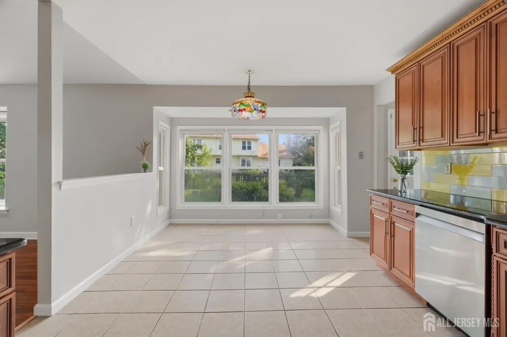 20 Franklin Drive Plainsboro, NJ 08536