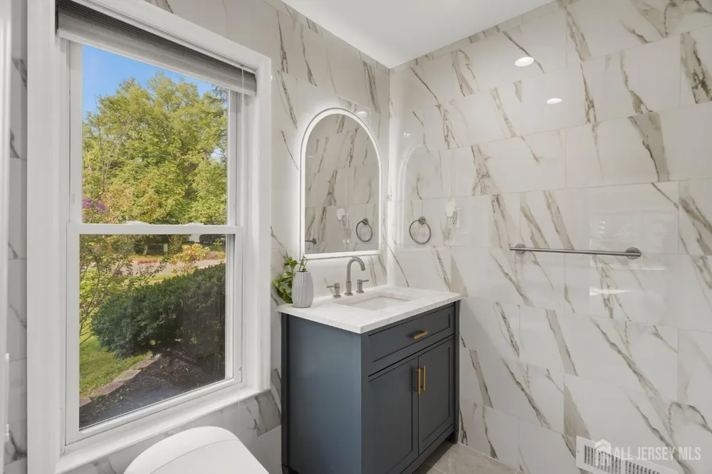 20 Franklin Drive Plainsboro, NJ 08536