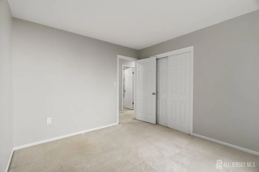 20 Franklin Drive Plainsboro, NJ 08536