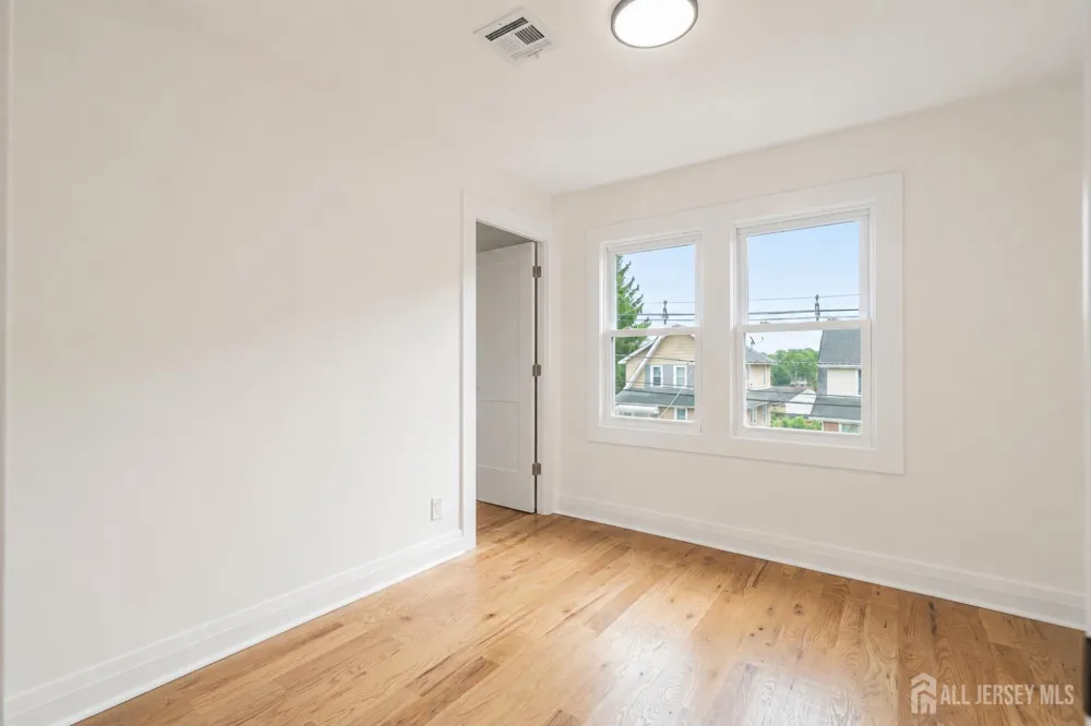 137 Cooper Avenue Iselin, NJ 08830