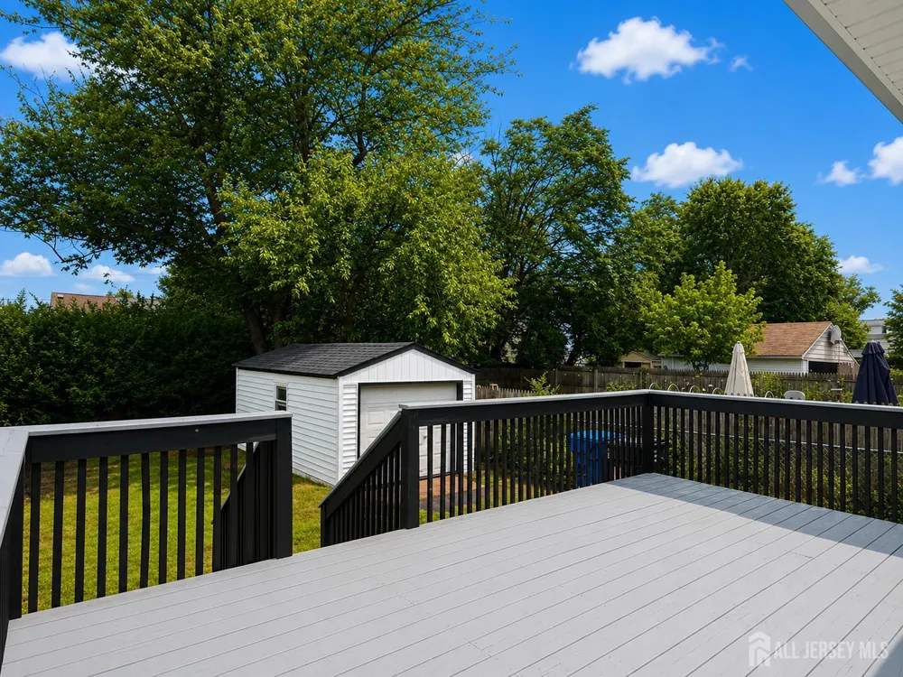 137 Cooper Avenue Iselin, NJ 08830