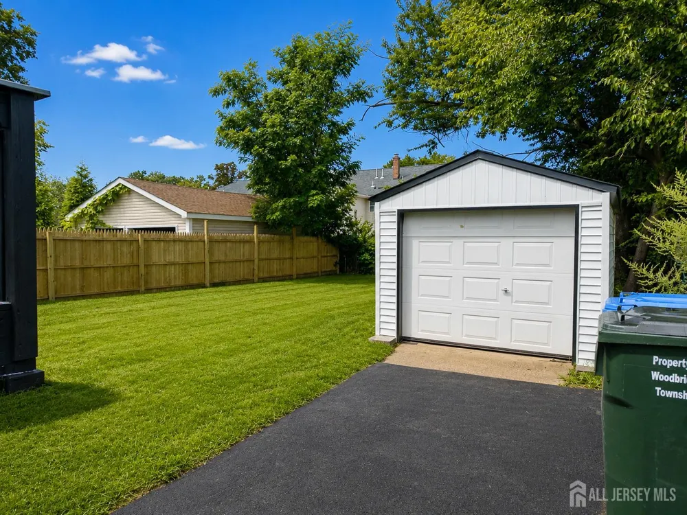 137 Cooper Avenue Iselin, NJ 08830