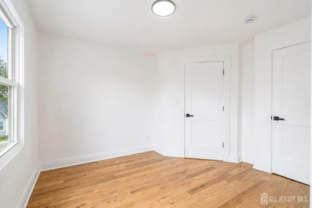137 Cooper Avenue Iselin, NJ 08830